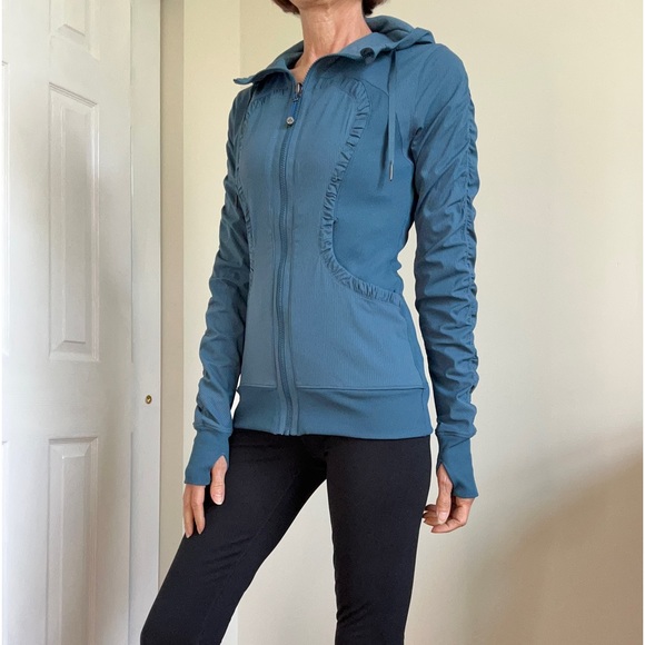 Lululemon Dance Studio Reversible Jacket - Picture 4 of 11
